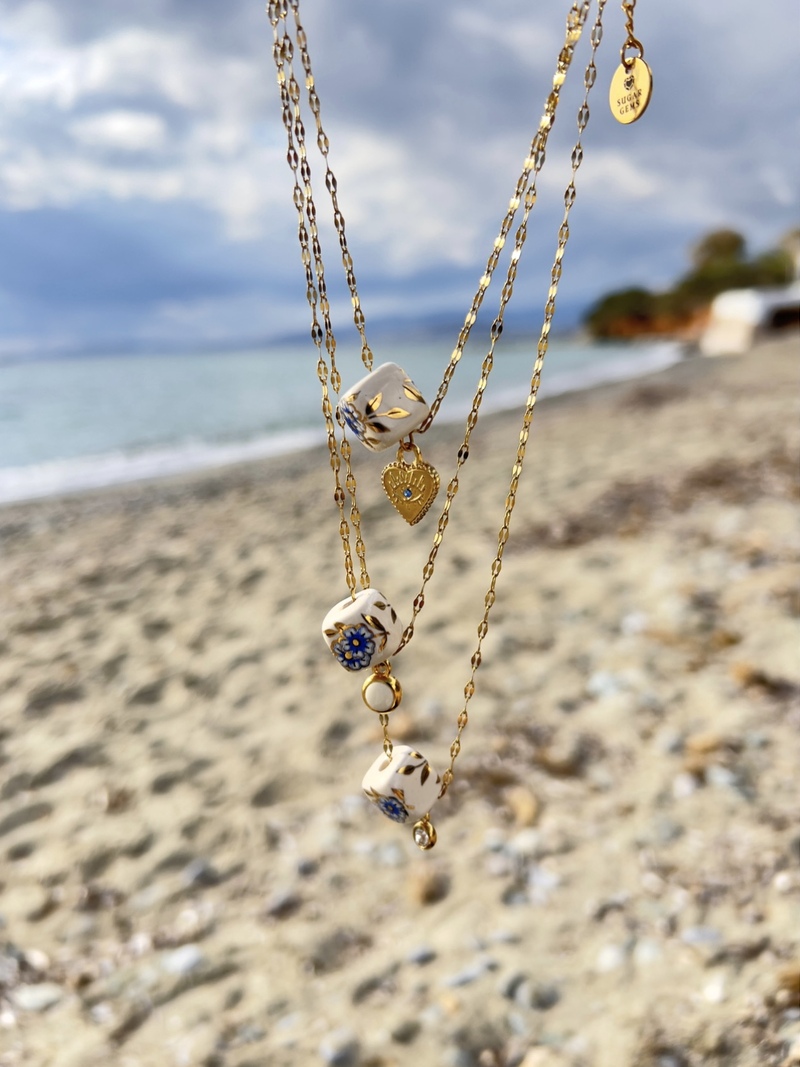 Beige & Gold Cube Necklace
