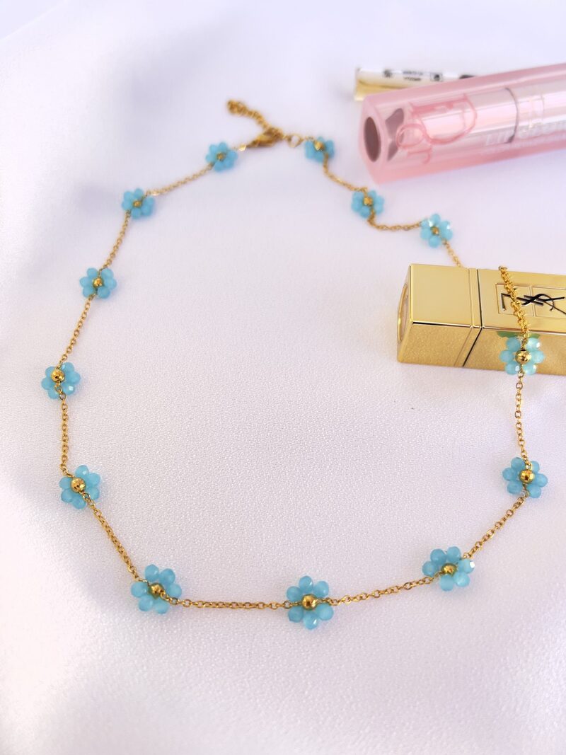 Blue Daisy Necklace