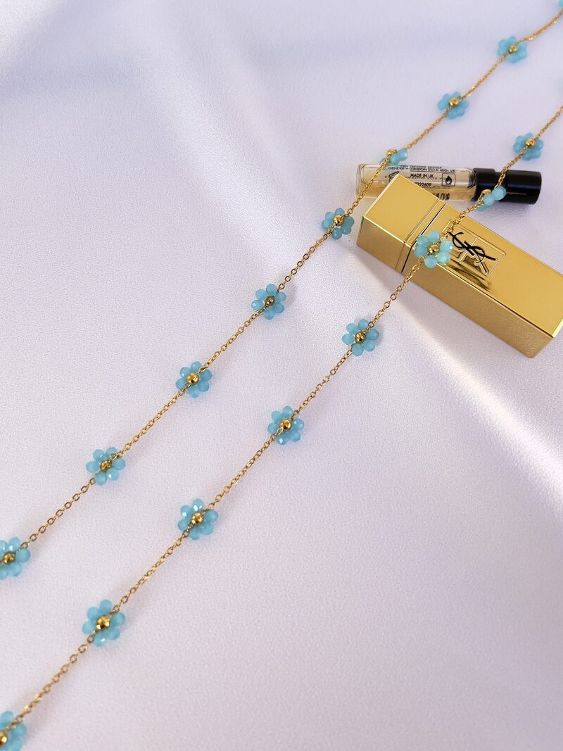 Blue Daisy Necklace