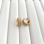 Ines Hoops - Image 2