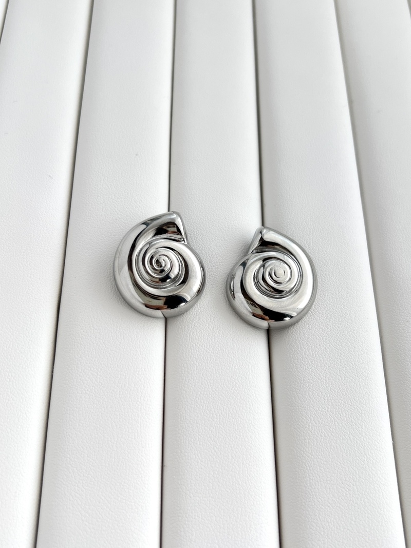 Silver Snail Earrings
