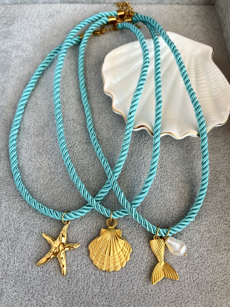Sea Waves Necklace