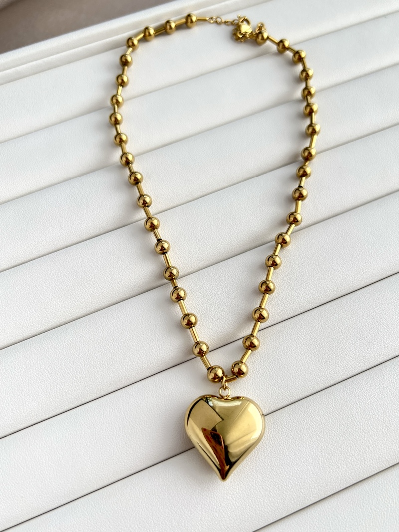 Chunky Heart Necklace