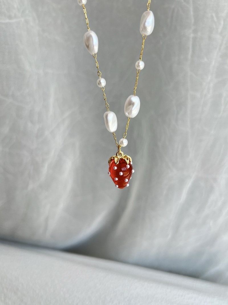 Pearly Strawberry Necklace