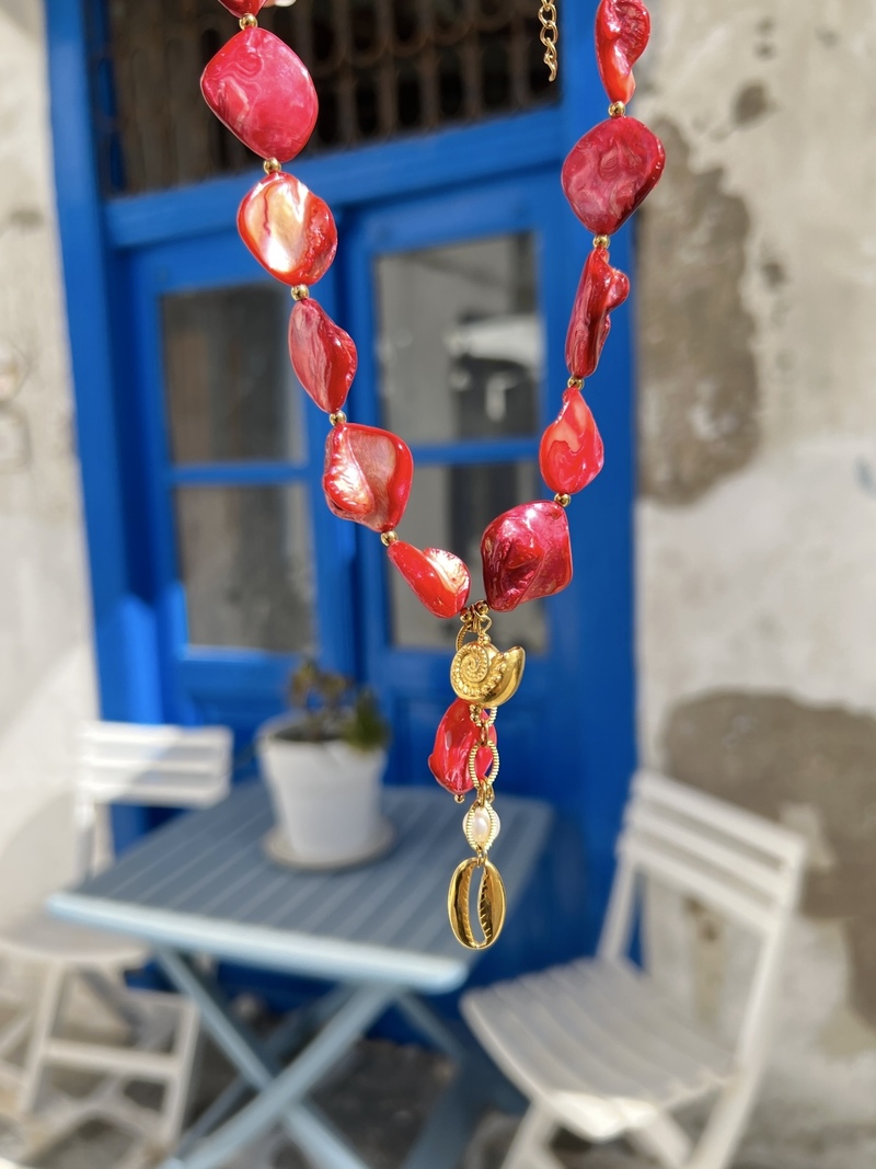 Corali Necklace