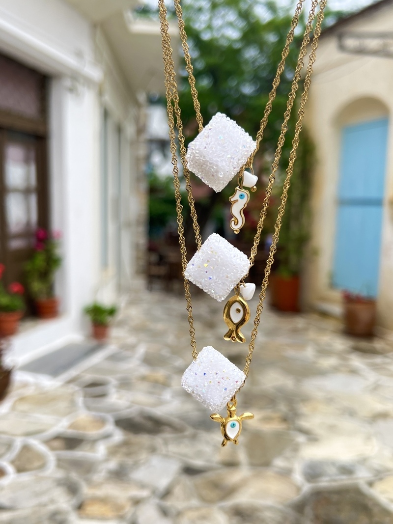 Nisi Sugar Cube Necklace