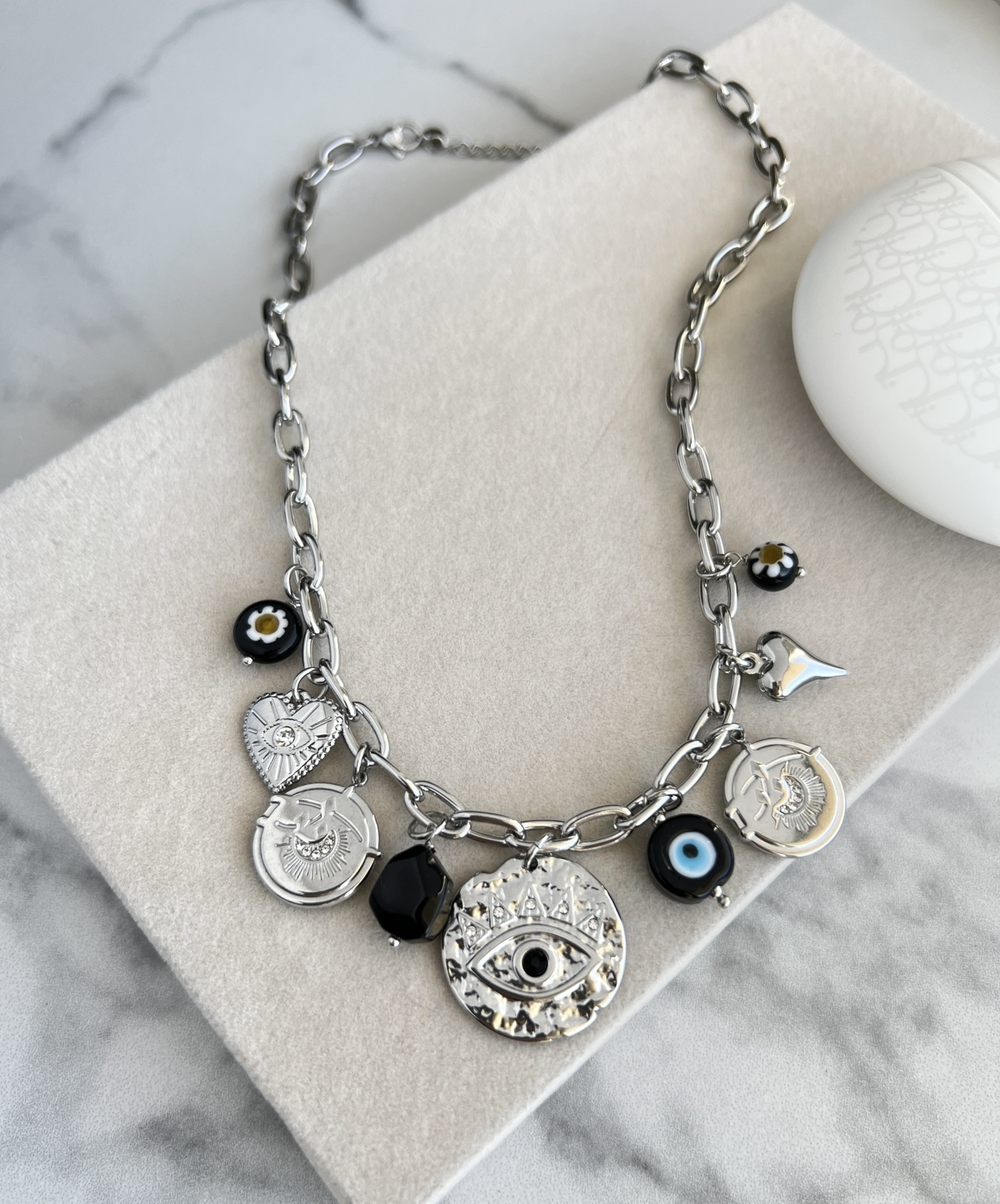 Screenshot Gabie Necklace - Image 1