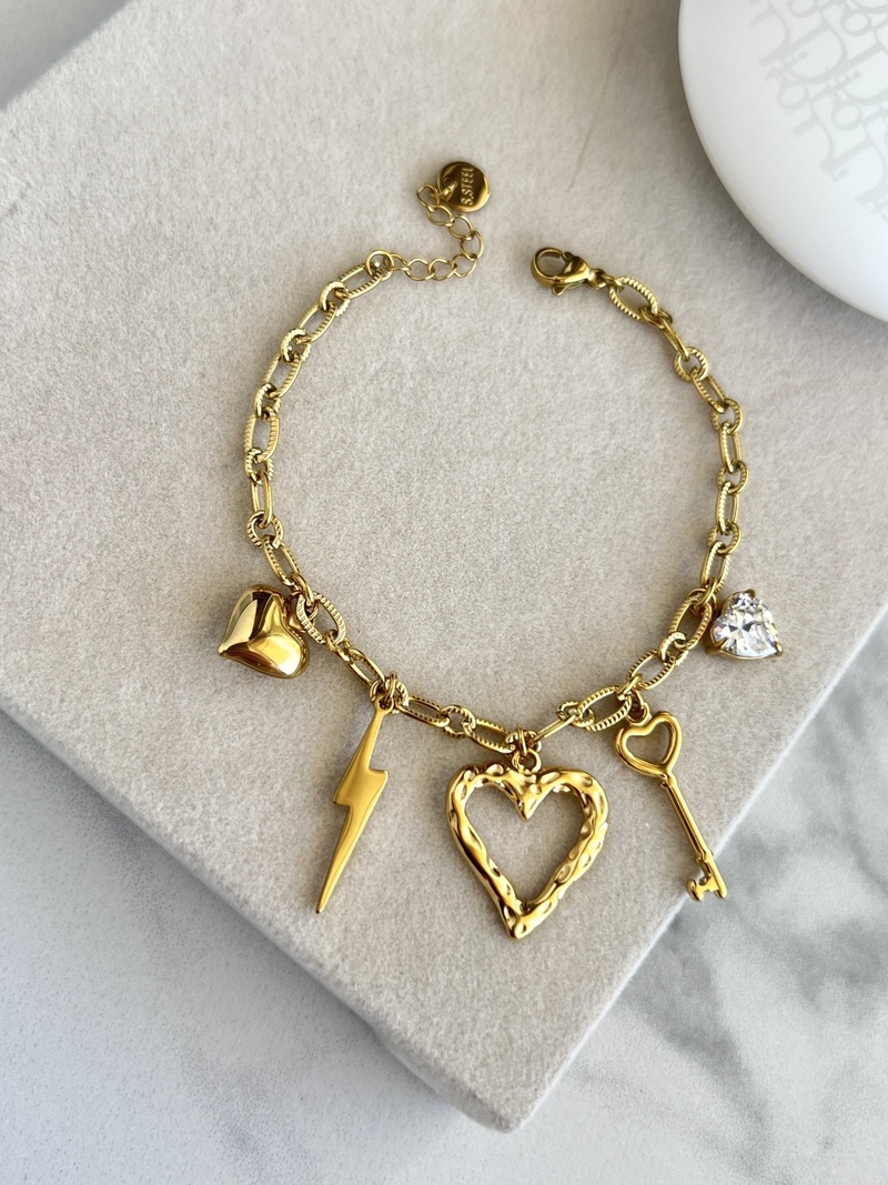 Romance Bracelet