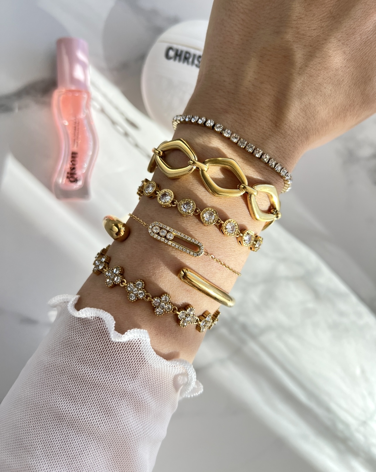 Screenshot Gold Duchess Bracelets - Image 1