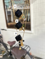 Noir Sparkly Cubes - Image 2