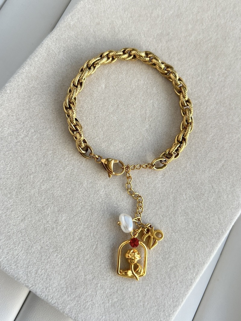 Holiday Rose Bracelet