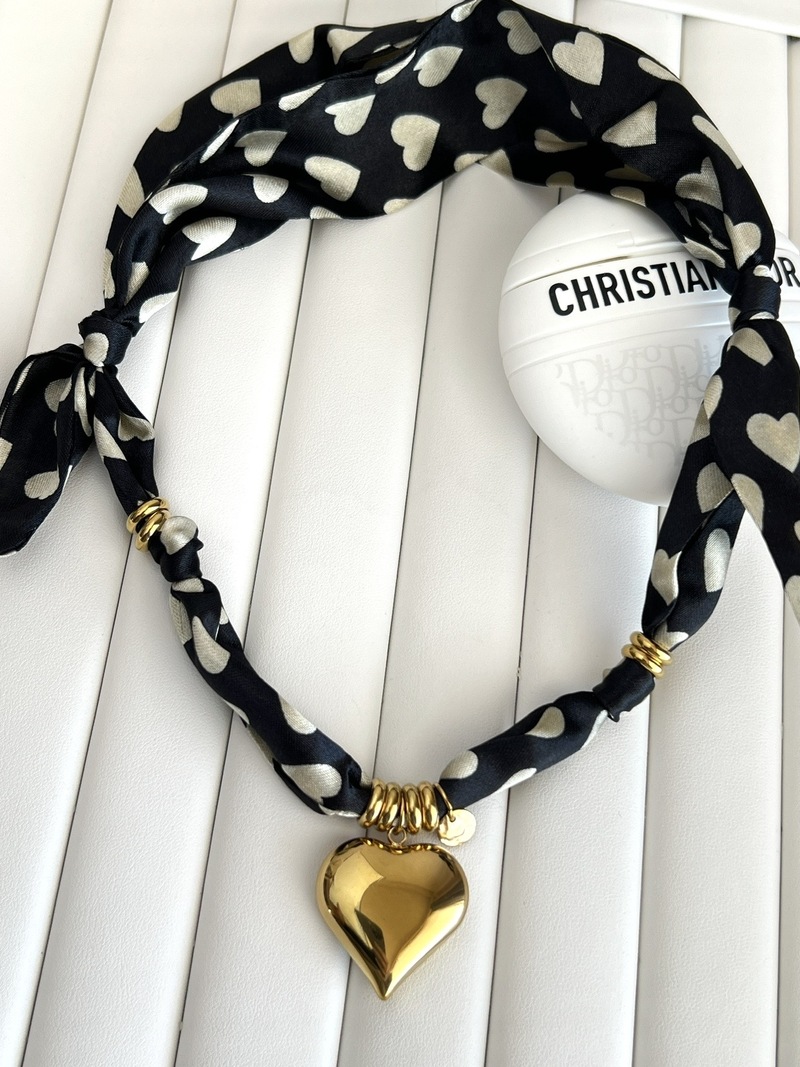 Lovey Bandana Necklace