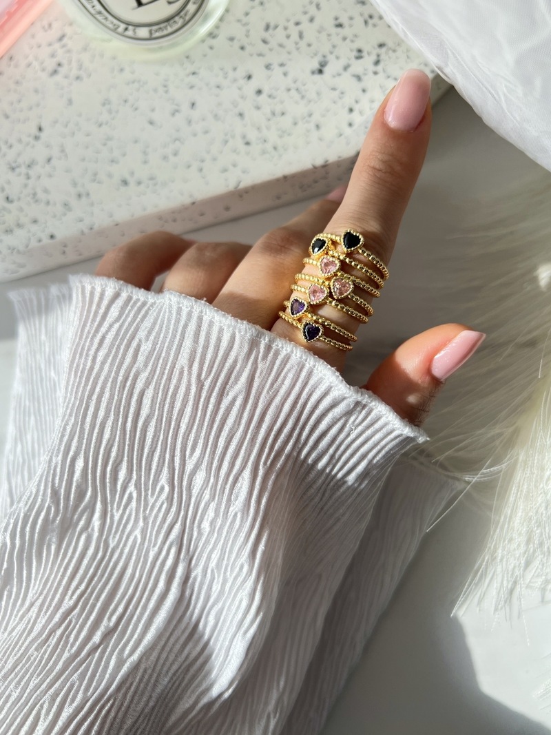 Tiny Heart Rings
