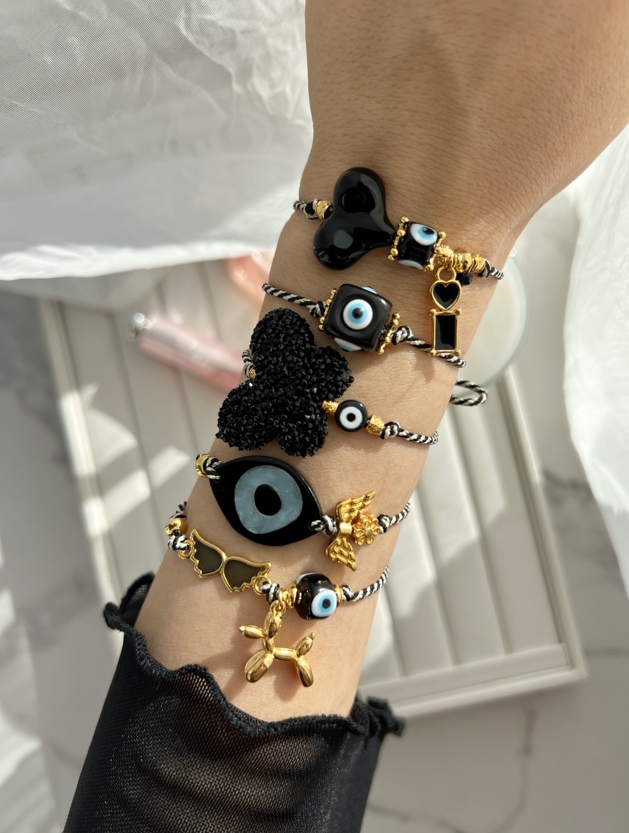 Screenshot Magic March Bracelets - Image 1