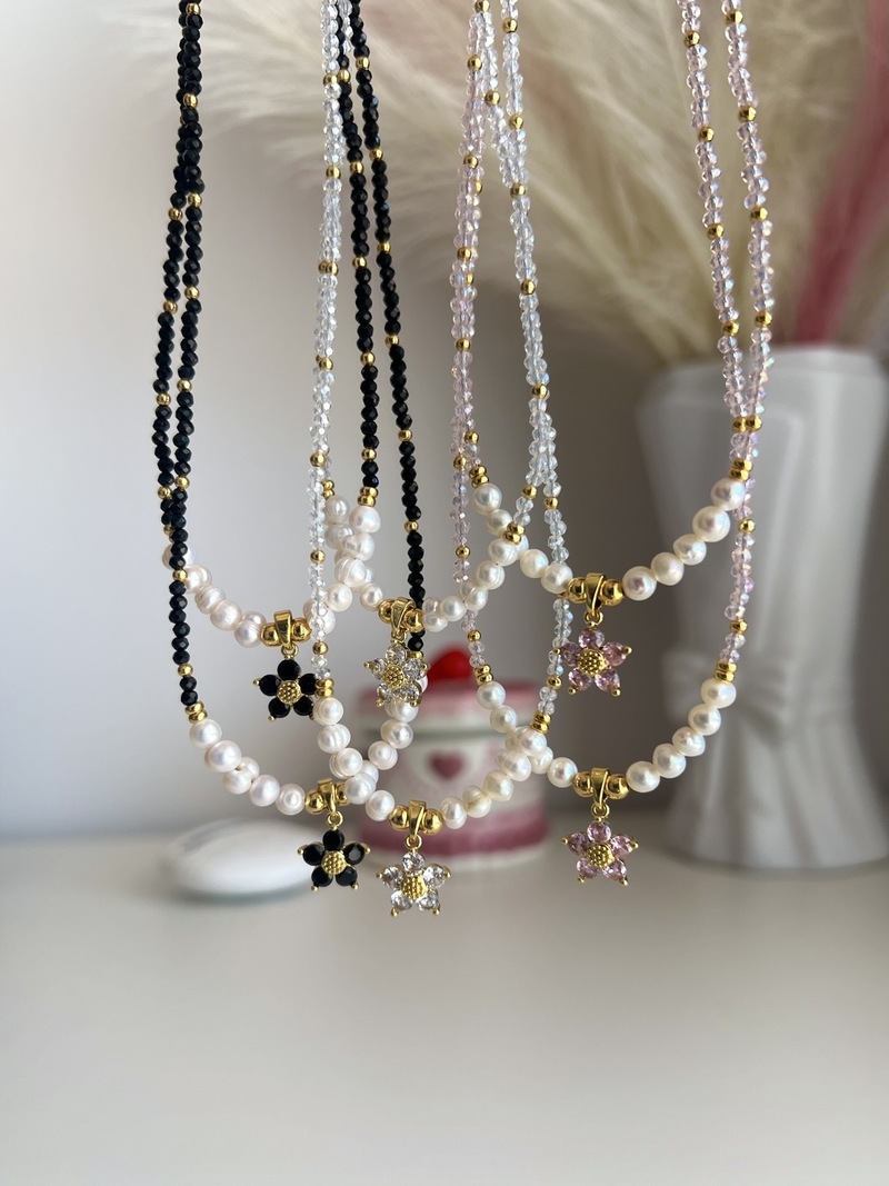 Floral Aura Necklace