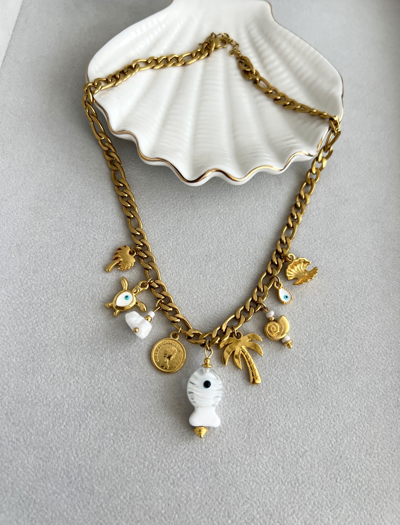 Screenshot Endless Summer Necklace - Image 1