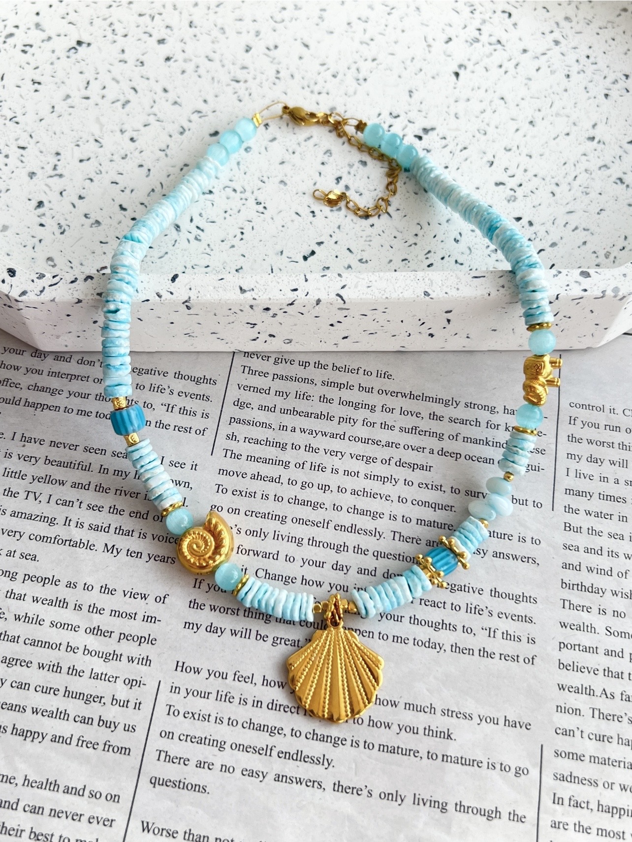 Screenshot Capri Necklace - Image 1