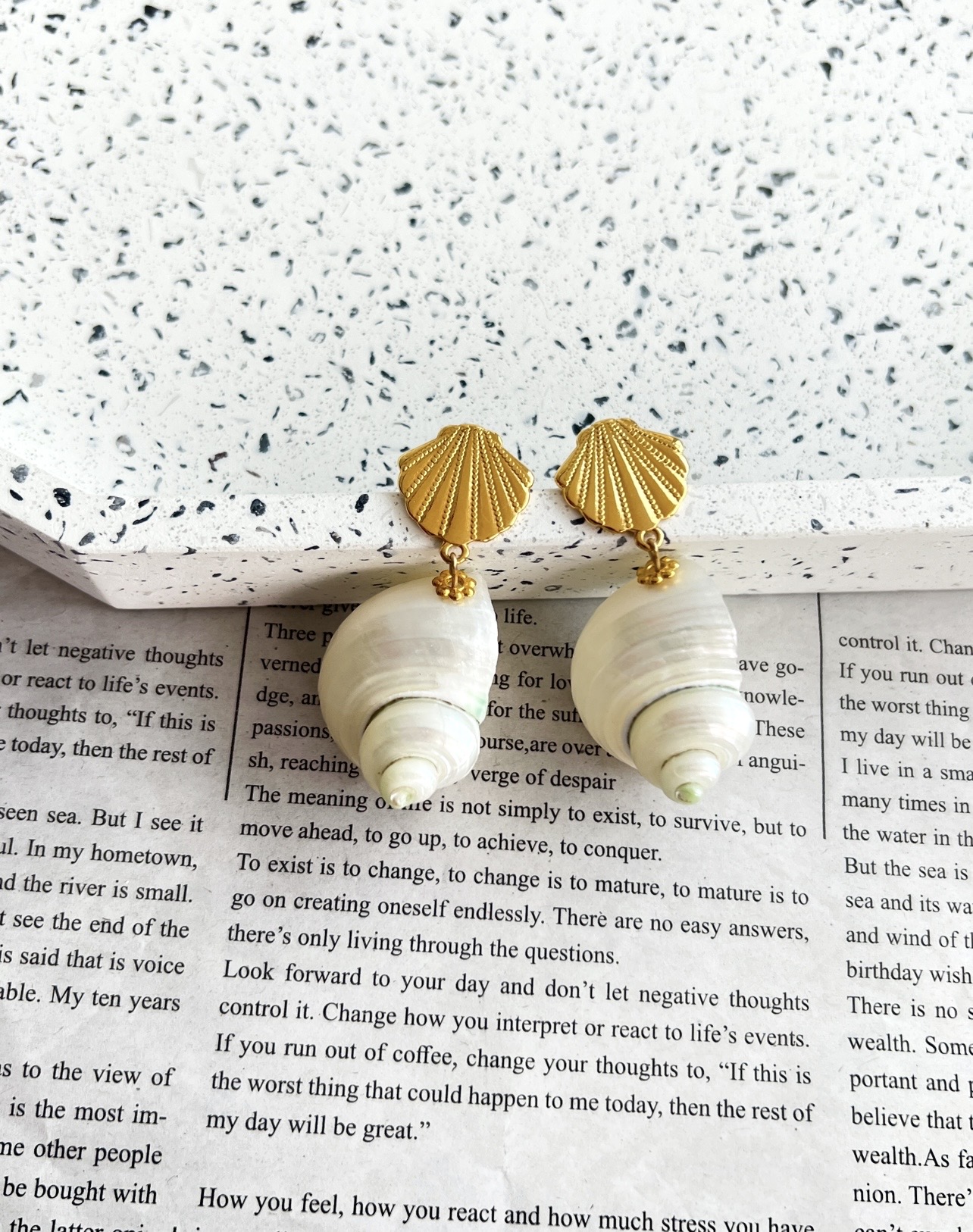 Screenshot Aquaria Earrings - Image 1